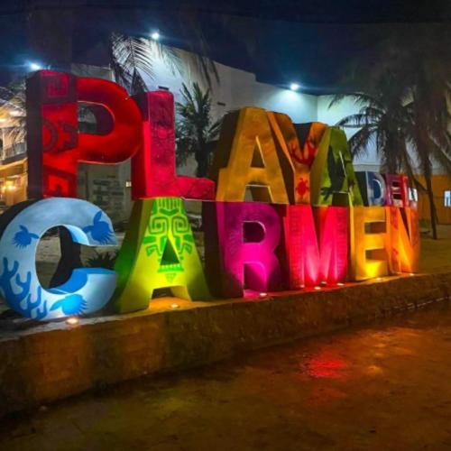 Apartamento En Fraccionamiento Privado 6 Personas Con Piscina Cerca De La Playa Playa del Carmen Ngoại thất bức ảnh