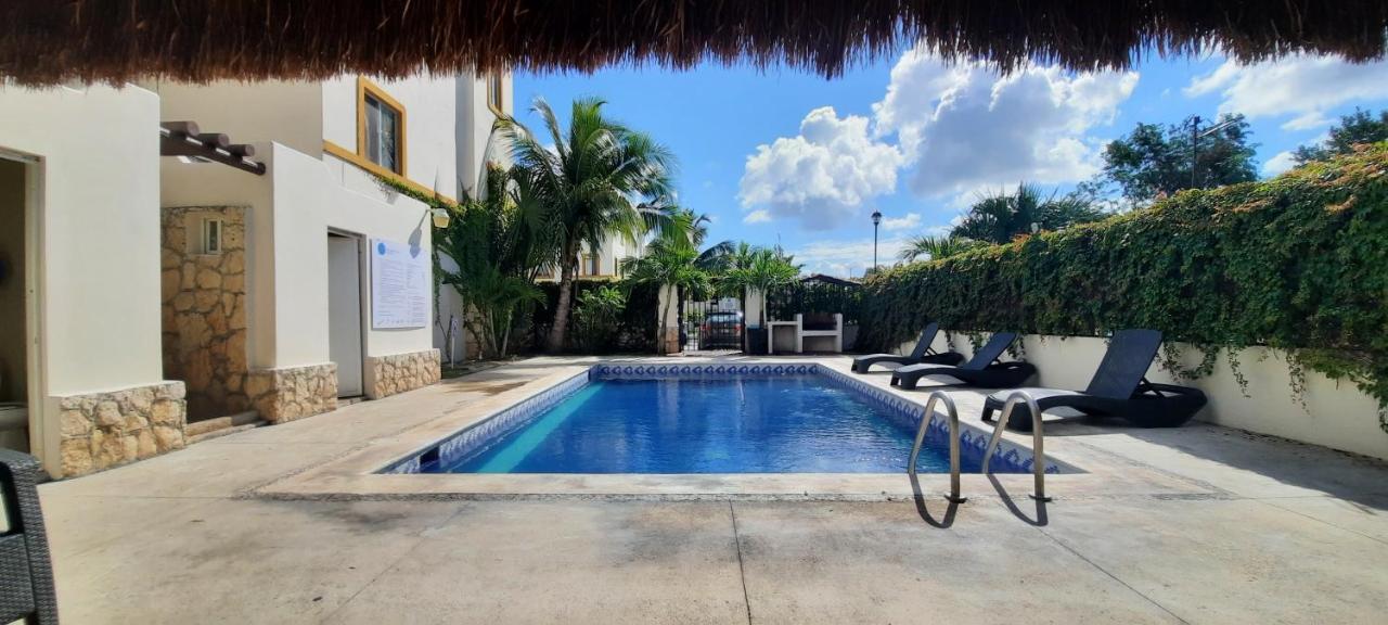 Apartamento En Fraccionamiento Privado 6 Personas Con Piscina Cerca De La Playa Playa del Carmen Ngoại thất bức ảnh